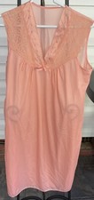Vintage Aristocrat Peach Night Gown With Flowers 100 Nylon