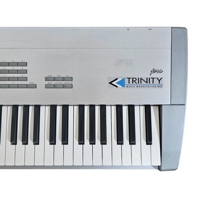 KORG TRINITY Pro 76-Key Workstation Synthesizer with TouchView