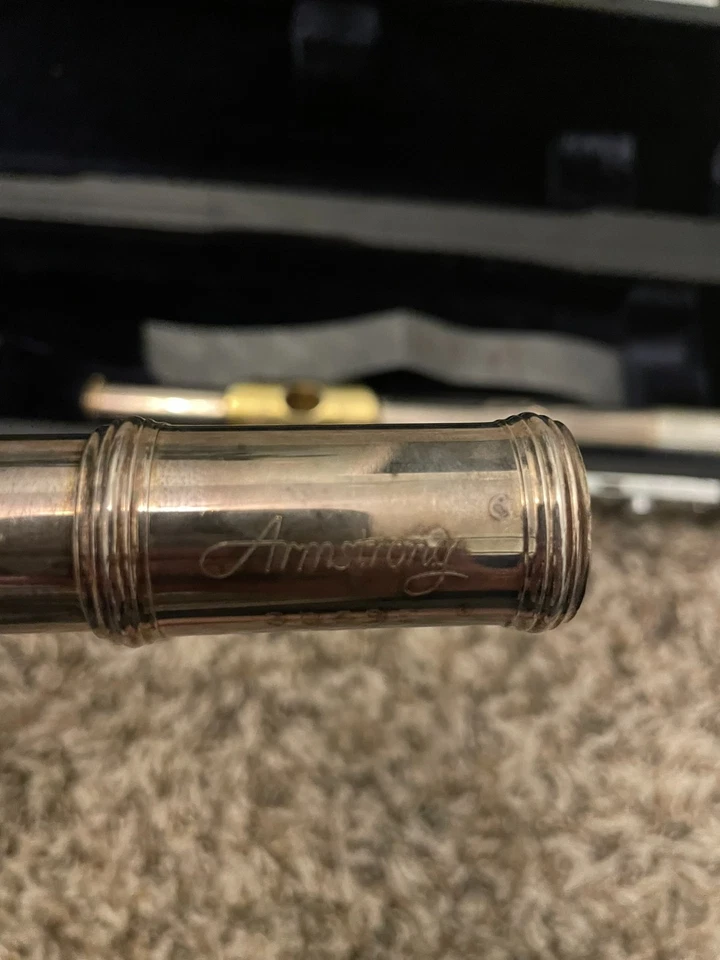 Flauta de plata esterlina Armstrong 305BE con estuche rígido Foto 4 de 4