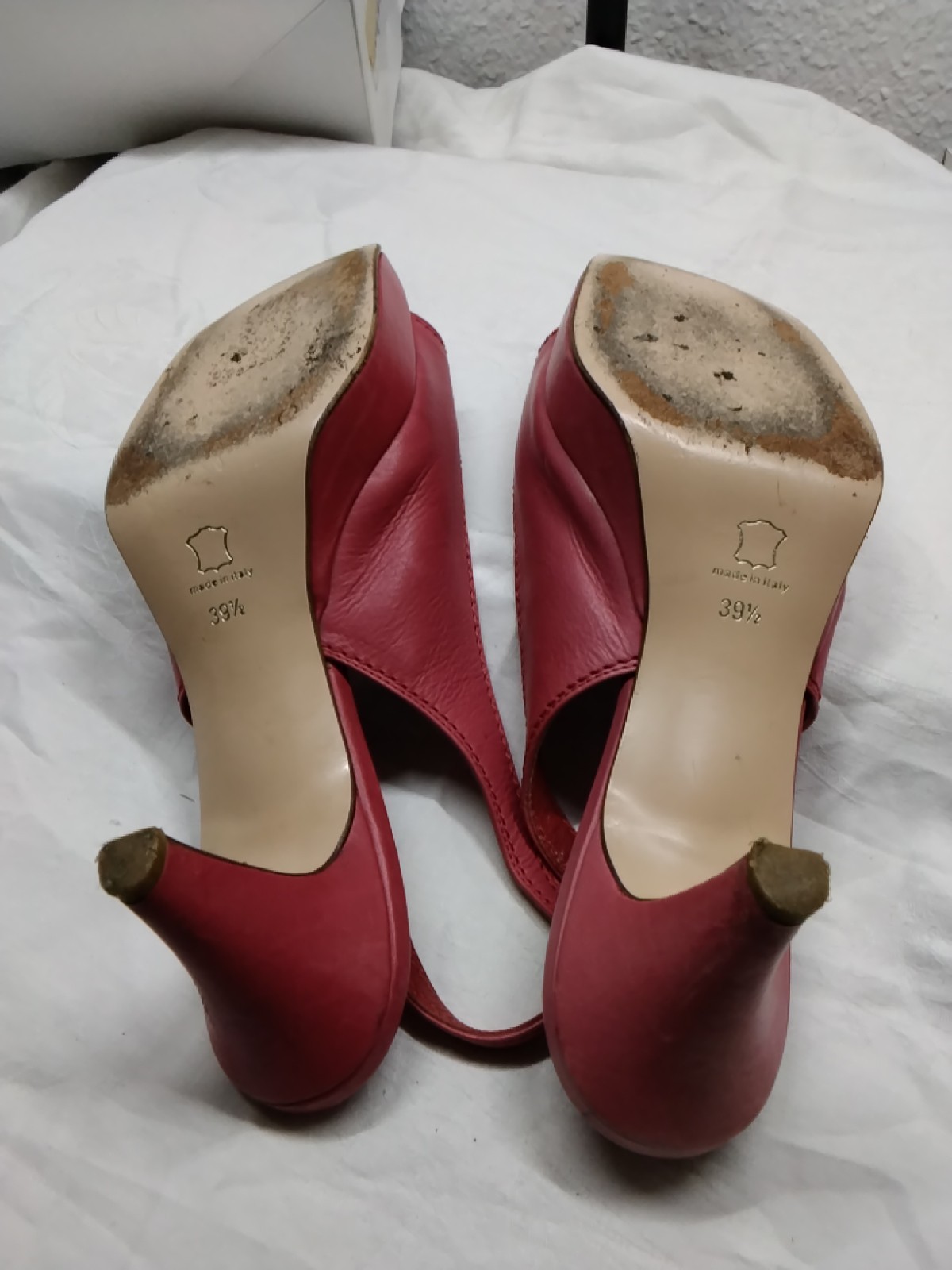 Gianvito Rossi Sandals Size 39 US 8.5, Dyed Red, Leather image 10