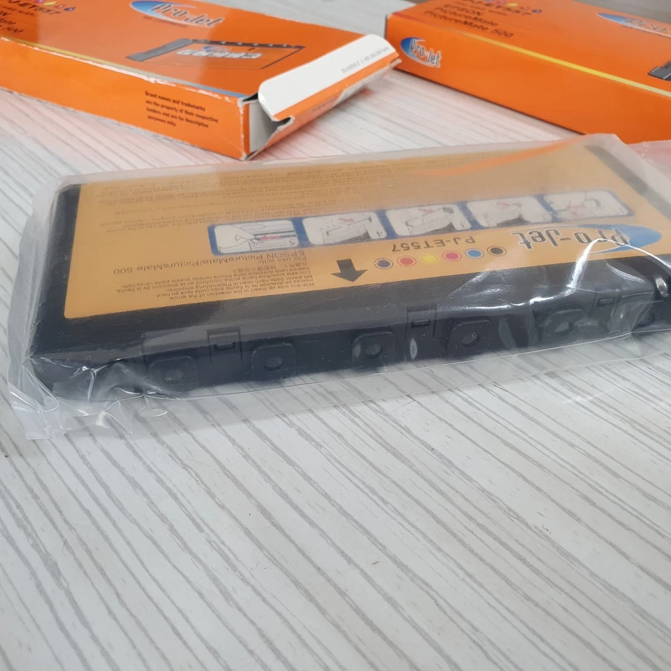3x New Sealed PRO JET INK CARTRIDGE PJ-ET557 EPSON Picture Mate 500, Out Of Date - Image 4 of 4