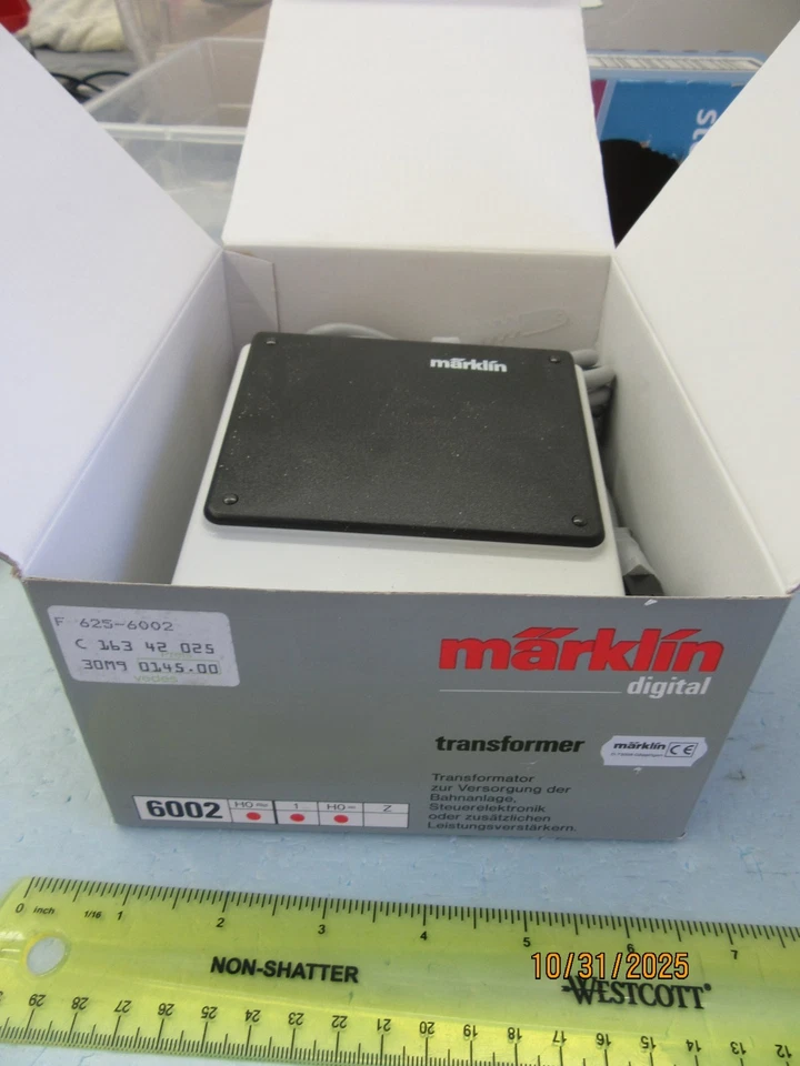 HO - Marklin 6002 Digital Accessorie Transformer w/ 110V converter Plug - NIB - Image 3 of 4