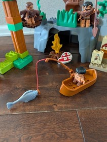Lego Duplo 5598 - Dino Valley Set - ALMOST COMPLETE - RARE!