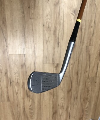 VINTAGE JC Higgins Mohawk RH 10 Iron / Putter, coated steel shaft