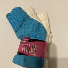 Vintage Girls Cotton Anklet , Socks,2 White 1 Blue Sock Size 7-91/2