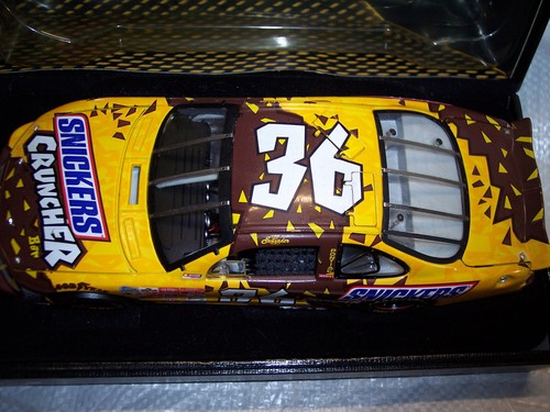 2001 ELITE #36 Ken Schrader 1/24 M&M Snickers Cruncher Pontiac Grand Prix Limite - Picture 12 of 12