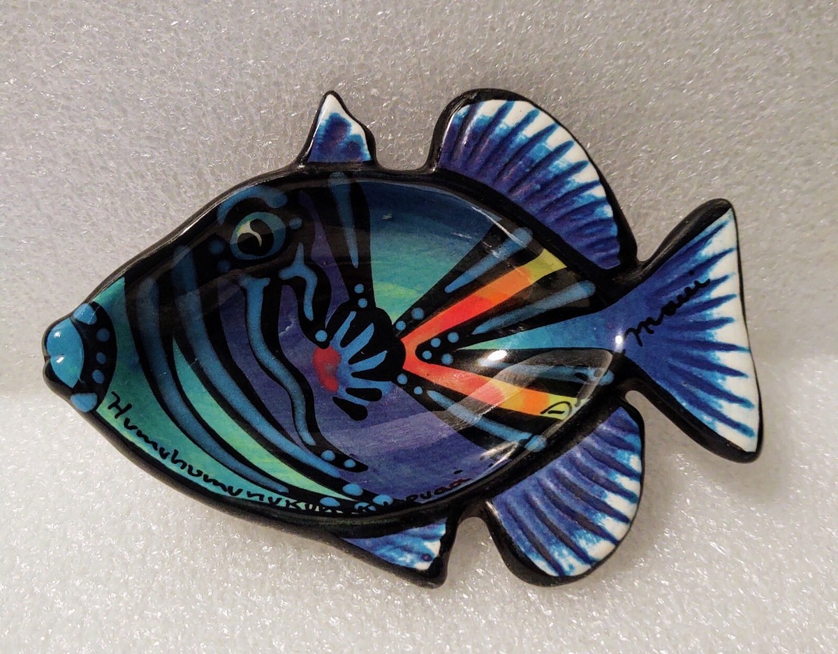 Ben Diller Art Pottery Blue Fish Maui Hawaii 6” Long Signed '99