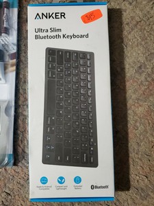 anker ultra compact slim profile