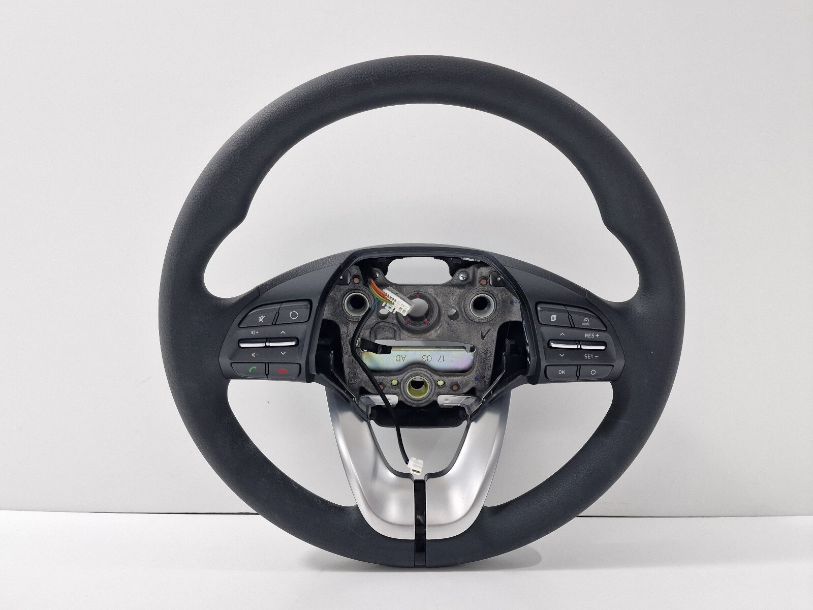 Volante Multifunzione in Plastica Hyundai I30 3^ PD 2016-2020 Usato Originale