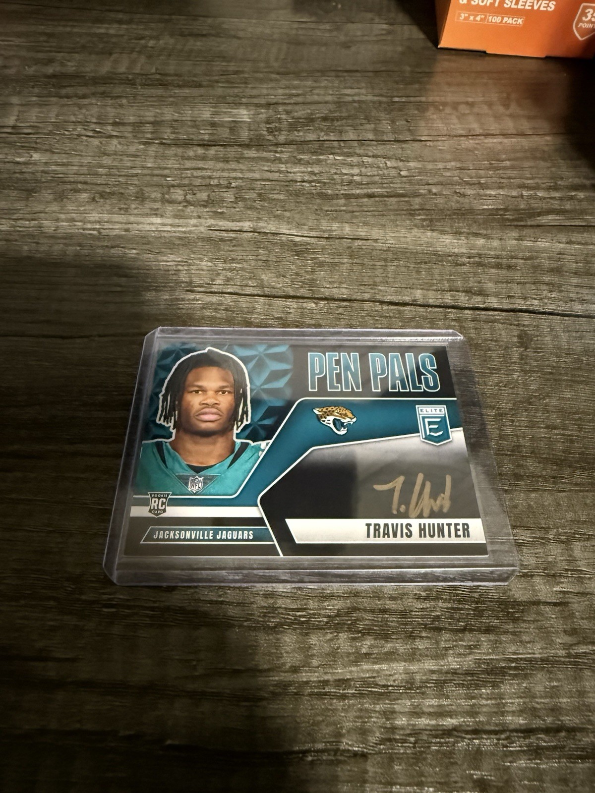 2025 Panini Donruss Elite FOTL Travis Hunter RC Black Gold Auto Pen Pals SSP