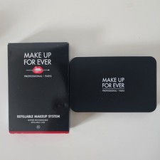 MAKE UP FOR EVER Mirrored Refillable Empty Ma...
