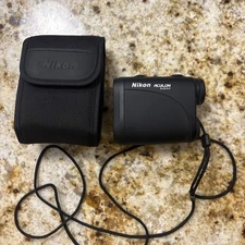 Nikon Aculon 6x20 6.0 Degree Laser Rangefinder for Golf and Hunting. MINT.