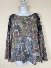 Life Style Womens Size M Faded Paisley Knit Top Long Sleeve Embroidered