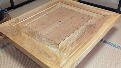 Handmade Japanese zelkova living table with hearth and lid cashew paint finish - Picture 11 of 11
