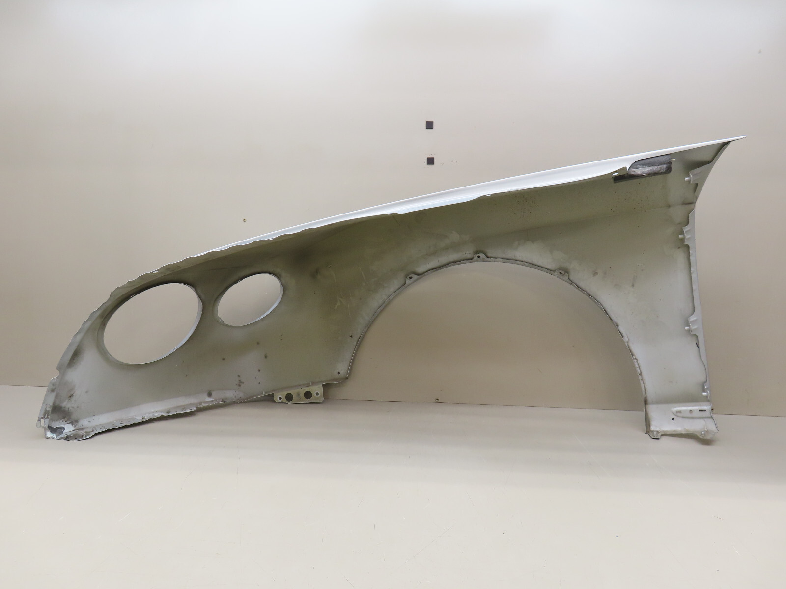 2012-2015 BENTLEY CONTINENTAL GT RIGHT PASSENGER SIDE FENDER PANEL OEM