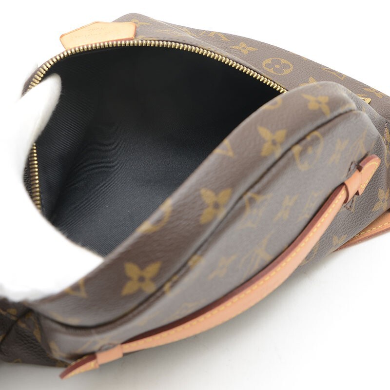 Louis Vuitton Monogram Bumbag Cross Body Bag M43644 CA3260 Louis Vuitton Monogram Bumbag Cross Body Bag M43644 CA3260