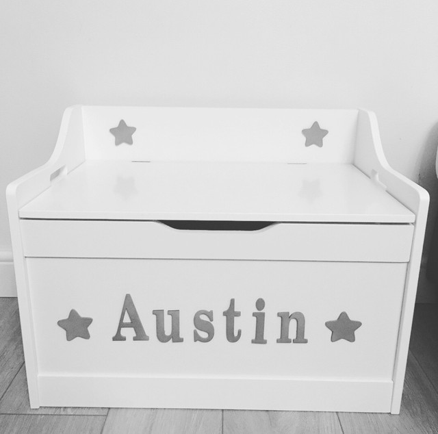 kidkraft wooden toy box