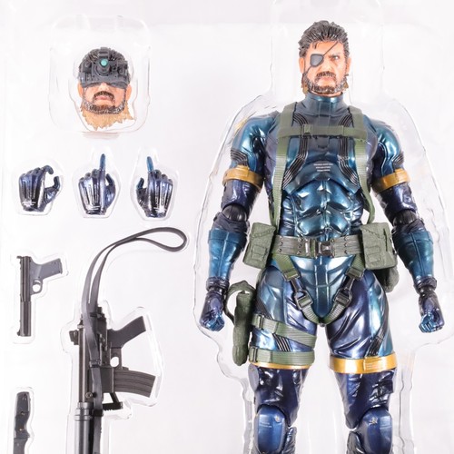 Play Arts Kai Metal Gear Solid V Snake metallizzato ver. Modellino Square Enix - Foto 15 di 16
