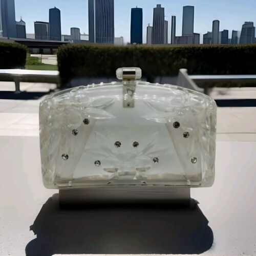 Vtg MCM Clear Lucite Clutch Carved Berries Cut Design Rhinestone Accents 7.25" - Picture 4 of 11