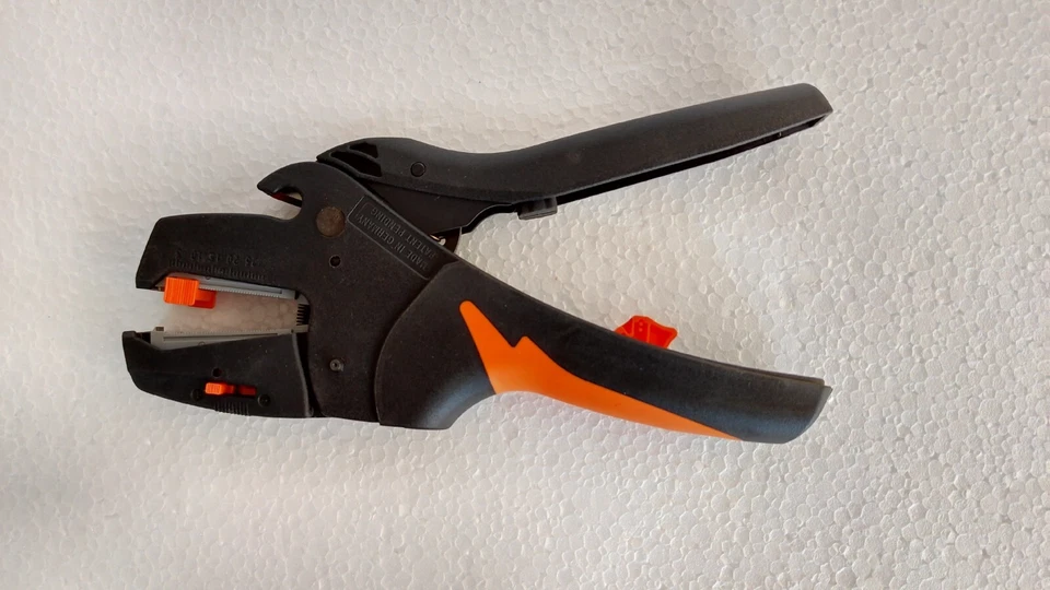 Weidmüller 9005000000 Stripax / STRIPAX Crimpzange - Bild 3 von 4