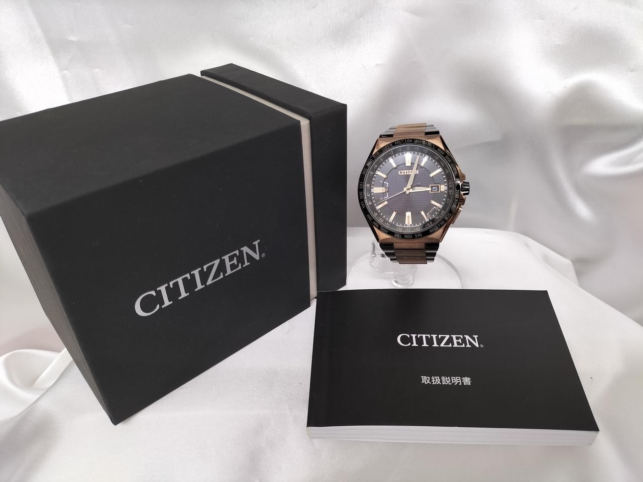 Citizen Eco-Drive CB0215-77E Stainless Steel Watch with Date-image