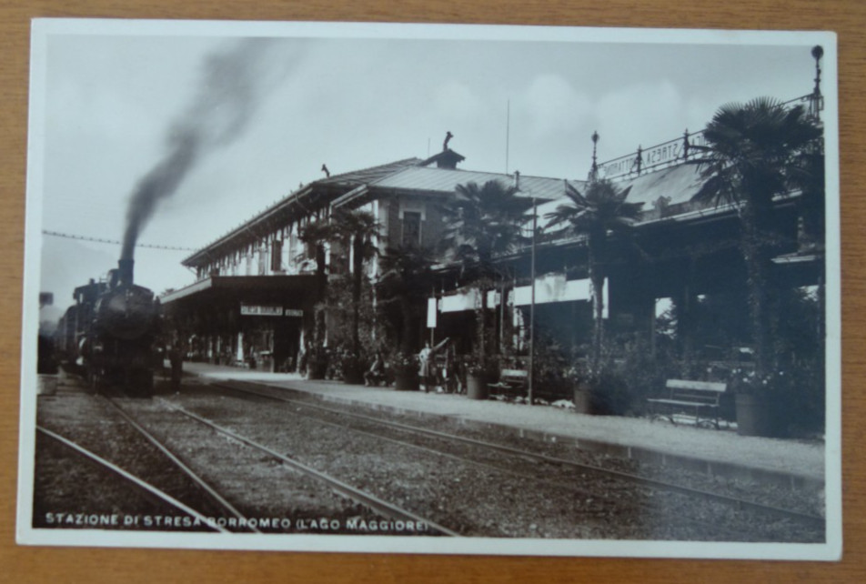 Stazione di Stresa Borromeo(Lago Maggiore)!!!