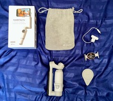 Insta360 Flow PRO AI Tracking Stabiliser Gimbal DockKit Magsafe Mount/Spotlight