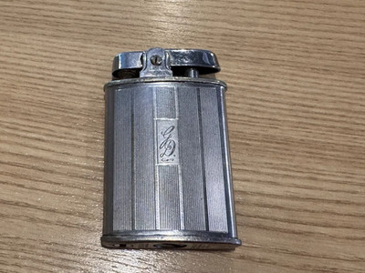 Vintage Ronson Standard Petrol Lighter Made in England Brit Pat 621570 Monogram