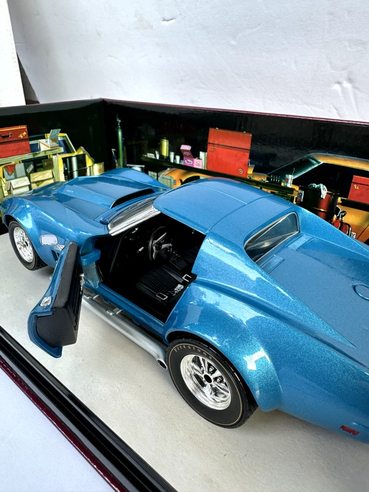 Corvette L-88 1969 LeMans carrusel azul 1:18 fundido a presión Foto 4 de 4
