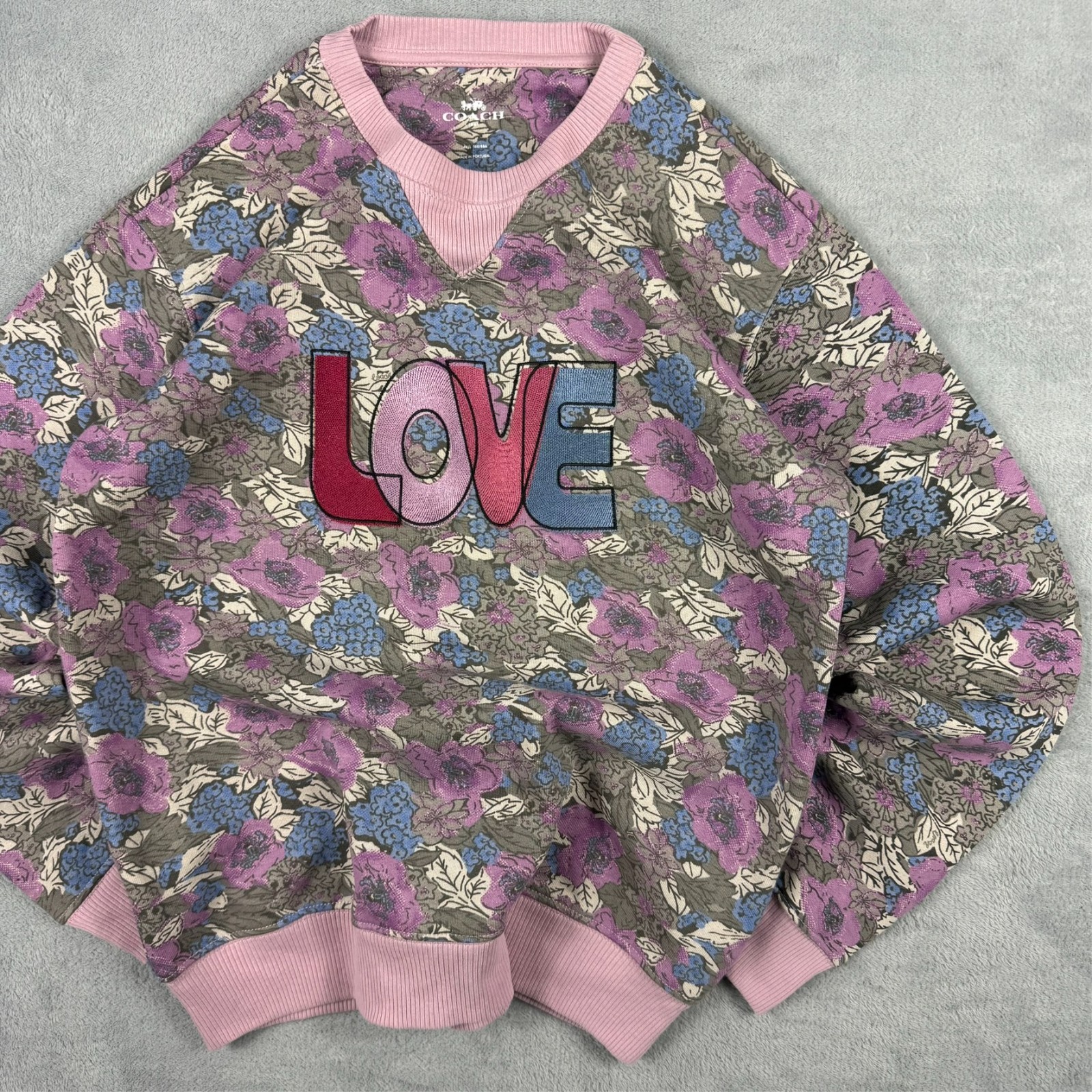 Vintage Coach 2000s Y2K Pink Purple Floral 'Love' Size Small Pullover Sweatshirt image 3