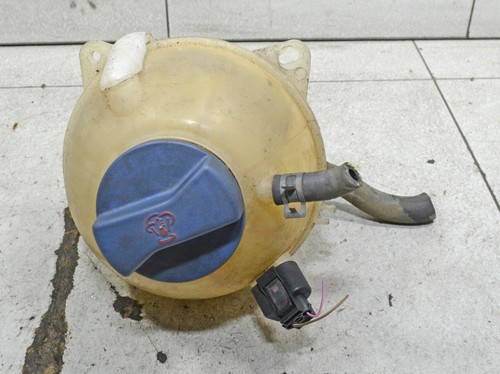 VW Golf 4 IV 1J Bj 99 1,4 AKQ 55KW Ausgleichsbehälter Kühlwasser #142634-P202