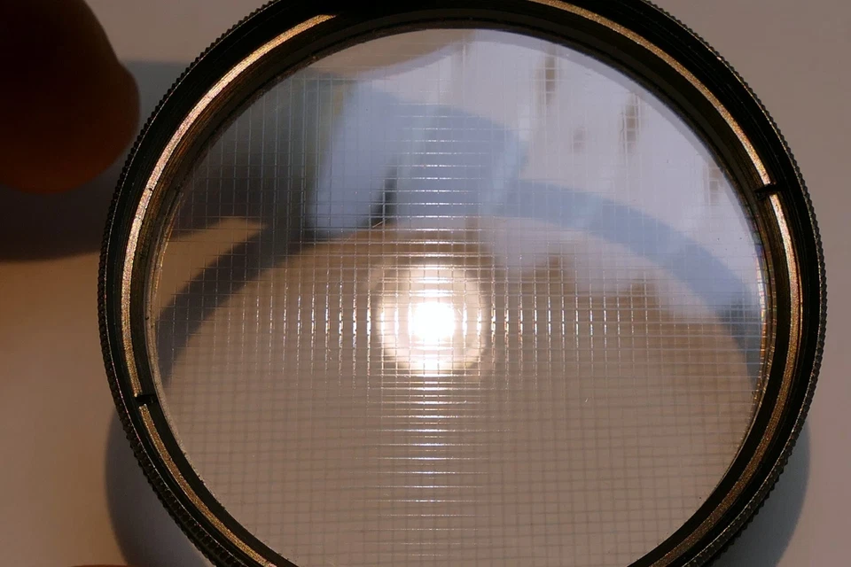 Spiralite Custom Crostar 1SQ 49mm Filter rotating Cross Screen 4X star - Image 4 of 4