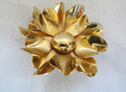 Vintage Costume Jewelry Womens goldtone clipon earrings metal floral brooch 2.5” — photo 4