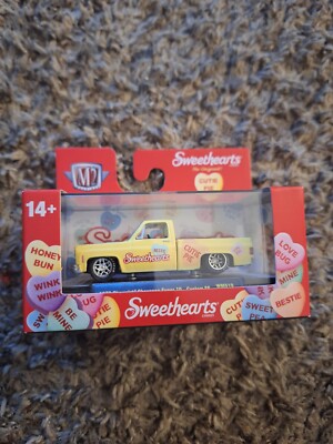 ミニカー Sweethearts 1973 Chevrolet Cheyenne s-l400.jpg