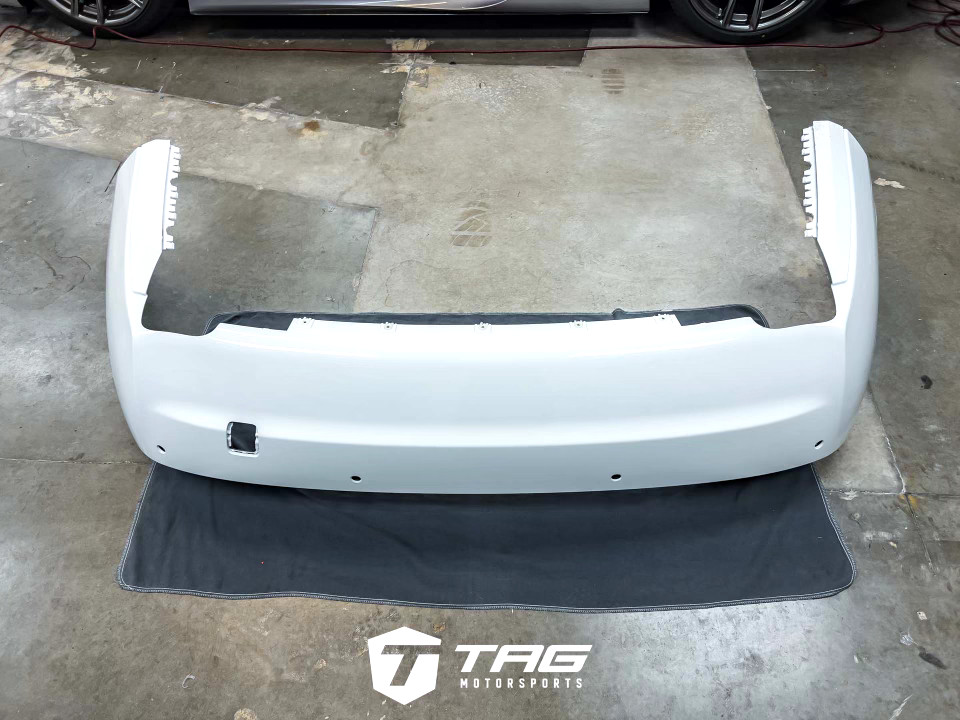 OEM Rear Bumper for 21+ Rolls-Royce Ghost EWB (Hidden Tailpipes)