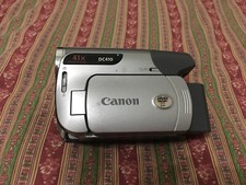 Canon DC410 Mini DVD Camcorder Video Camera LCD Screen 41x Zoom