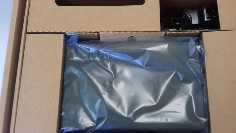 DLink Deutschland VPN Security Router DSR-250V2/E Router VPN - Bild 2 von 3