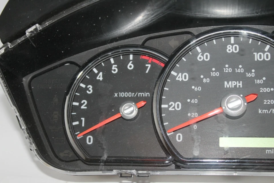 Speedometer Instrument Cluster Panel Gauges 2010 Mitsubishi Galant 40,691 Miles - Image 2 of 4