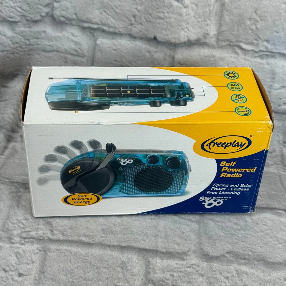 Freeplay Self Powered Solar Blue Radio S360 AM FM Headphone Socket 4.5V DC WORKS - Image 2 of 4