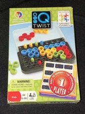 SmartGames IQ Twist a Fun 3D Travel Game Ages 6-99