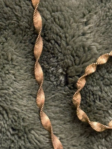 BELLEZZA Italy KA 1772 Rose Gold Tone Bronze Twisted Herringbone Chain Necklace image 2