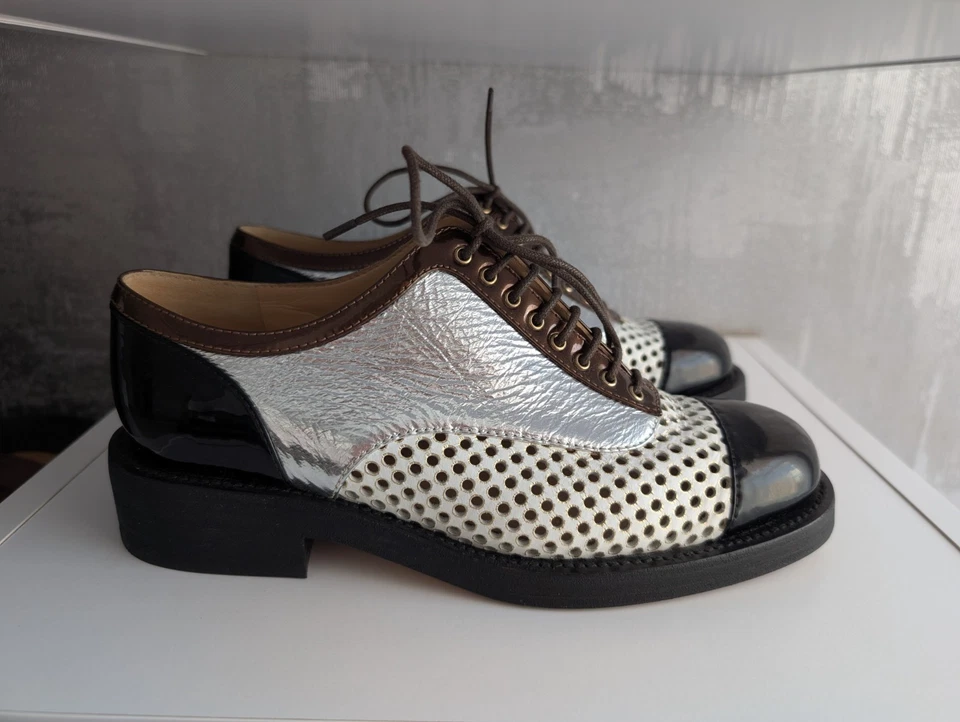 Chanel CC логотип три цвета Оксфорды плоскостях седло туфли крышка носок кожи размер 38 G32330 - Изображение 2 из 4