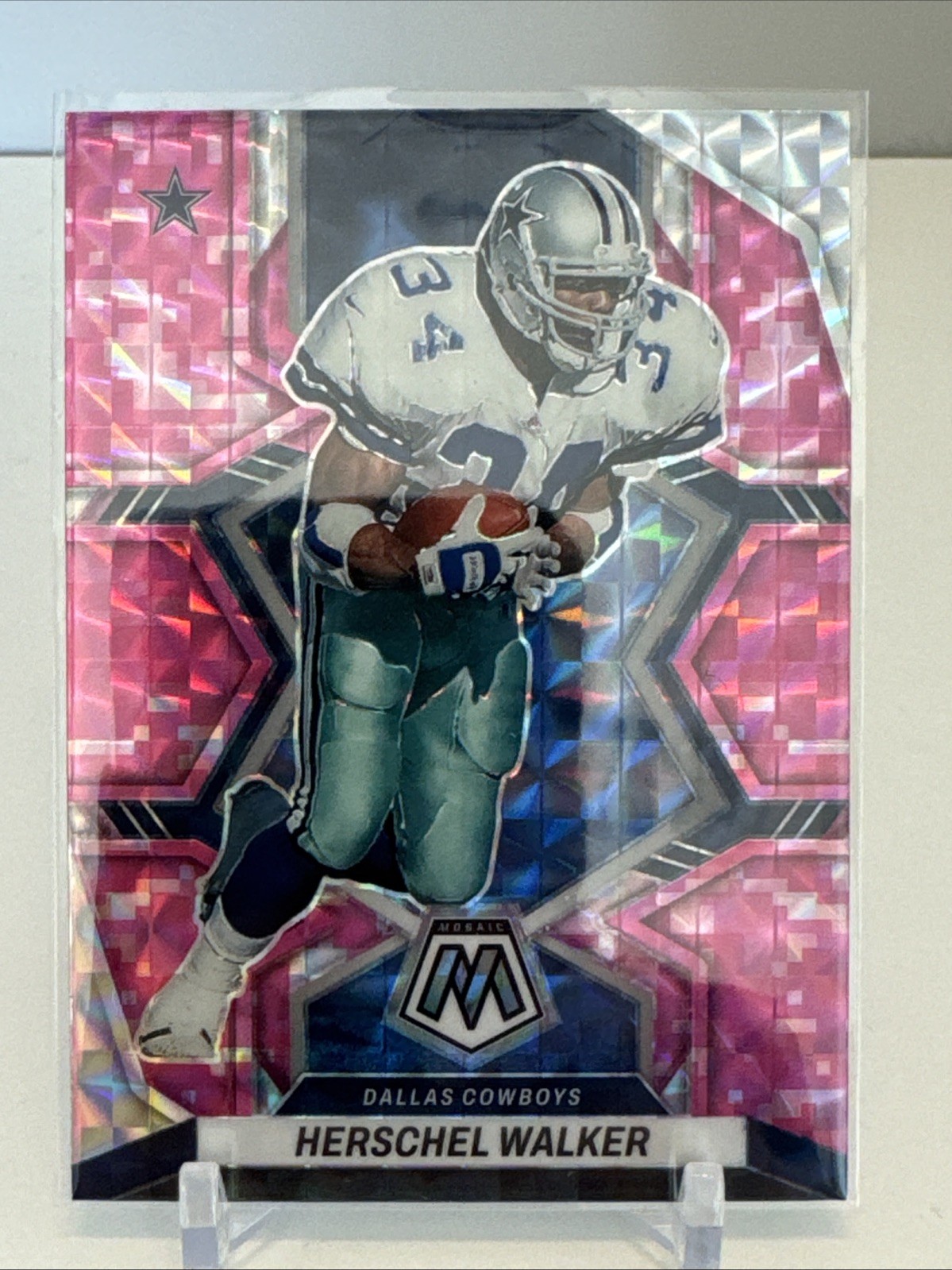 2022 Panini Mosaic - Herschel Walker #236 Camo Pink Mosaic Prizm