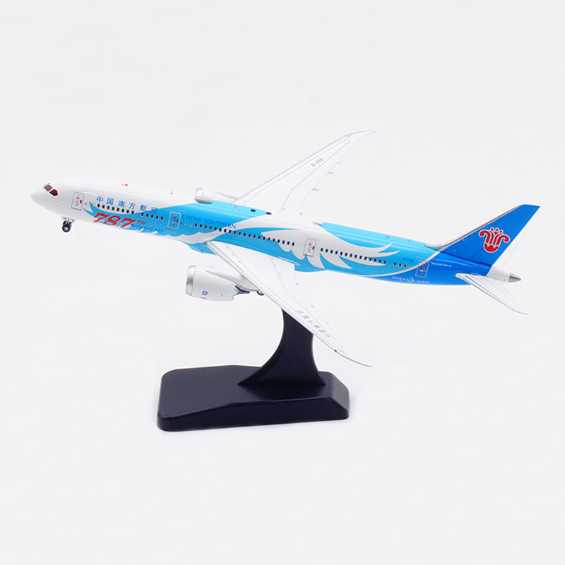 Aviation 1/400 China Southern Airlines Boeing 787-9 B-1168
