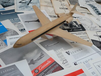 12 MODEL CARAVEL AIRCRAFT 1/66 HANDMADE WOOD AND VINTAGE ADVERTISEMENTS