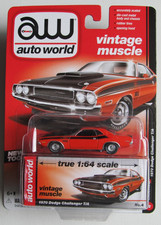AUTO WORLD PREMIUM SERIES VINTAGE MUSCLE 1970 DODGE CHALLENGER T/A B Vitamim C