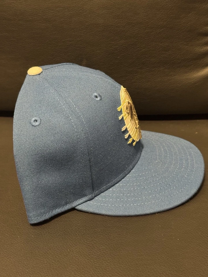 The Clink Room Sonalei Sol Azul Exclusivo 59Fifty Sombrero Ajustado 7 5/8 - Clinker SOL Foto 3 de 4