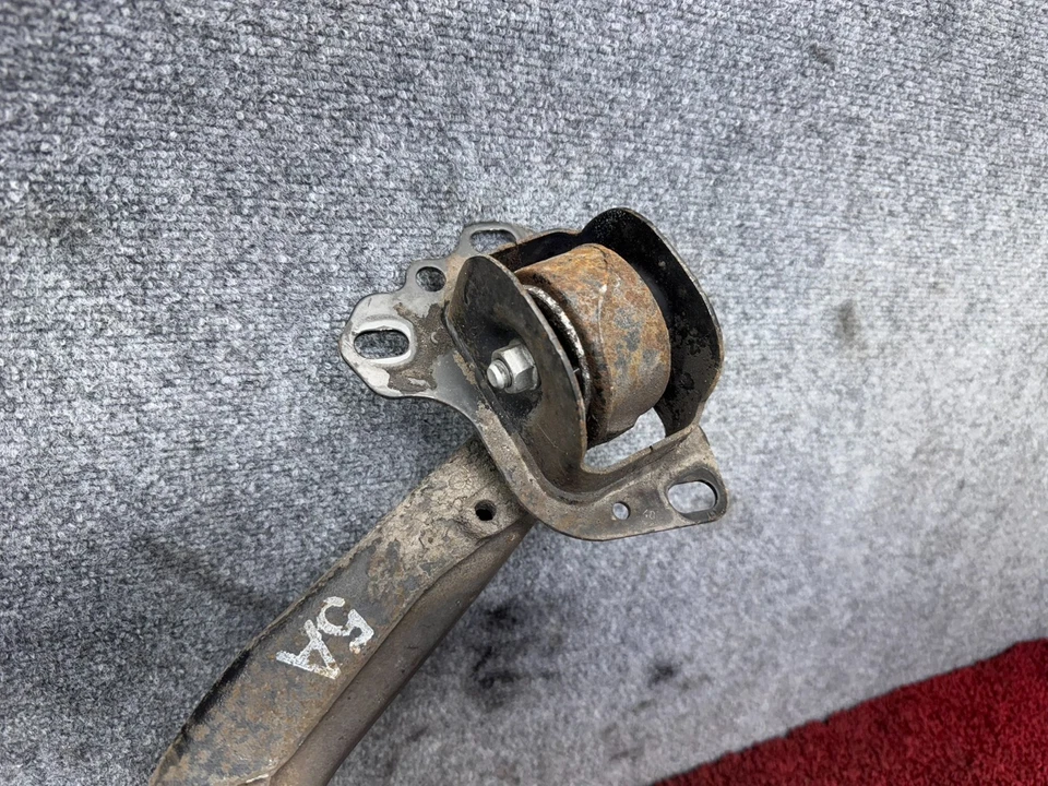 ОРИГИНАЛЬНЫЙ ШПИНДЕЛЬ РЫЧАГА ПОДВЕСКИ ЗАДНЕЙ ЛЕВОЙ СТОРОНЫ BMW 2001-2006 E46 330CI 330I 121K - Изображение 4 из 4