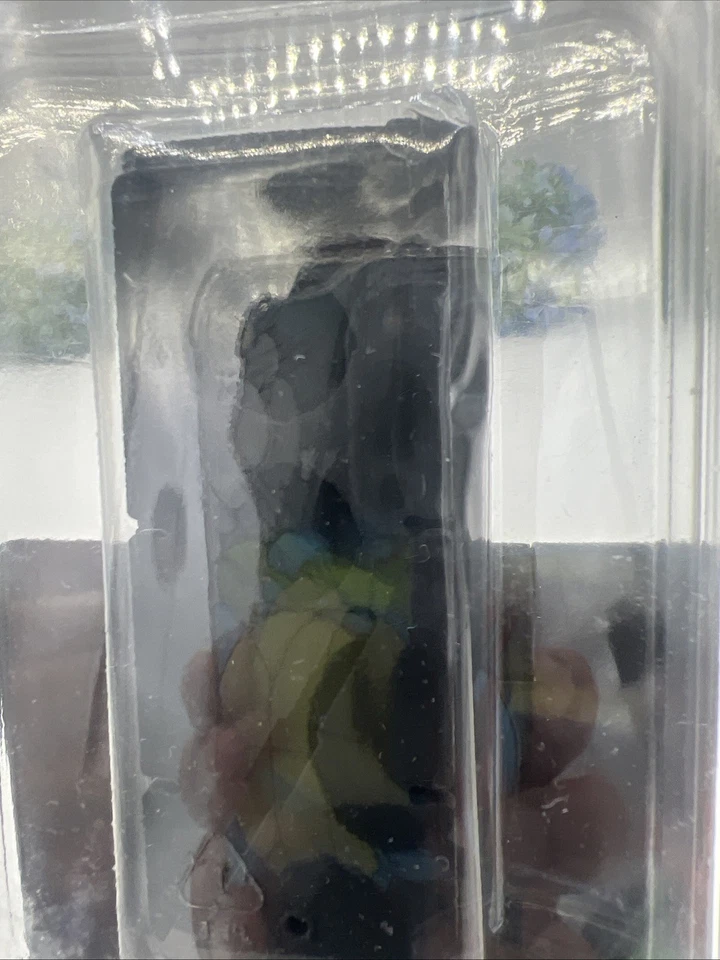 DLO JAM Jacket Case Earbud management For iPod Nano 4thGeneration Video8gb,16gb - Image 4 of 4