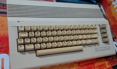 Commodore 64 II C64C (+ Netzteil) works (1190108) Classic 8-bit computer